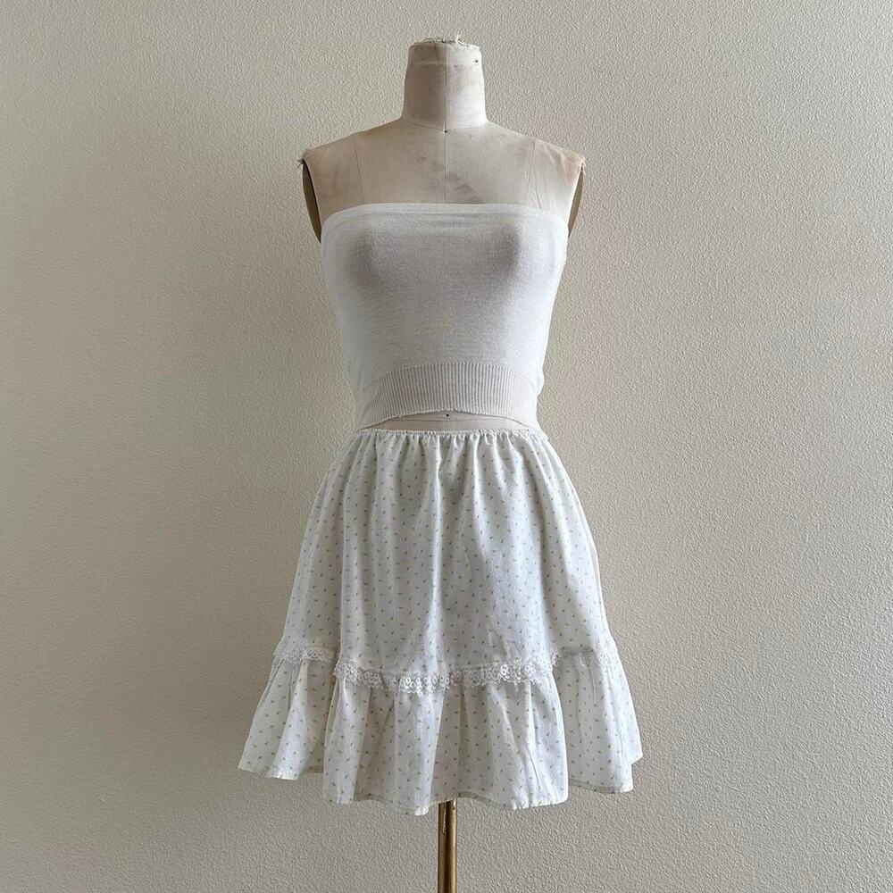 handmade white floral peasant mini skirt